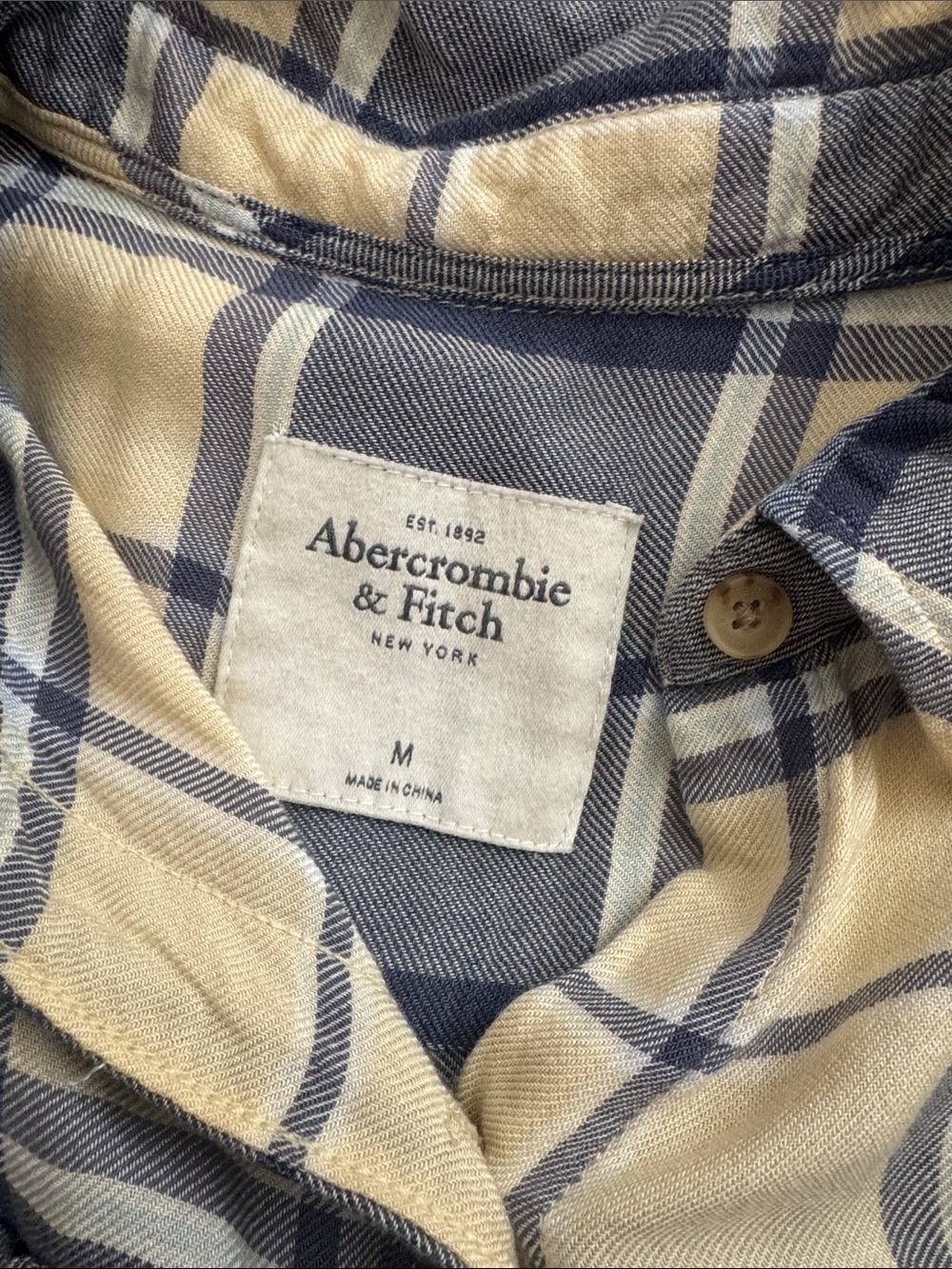 Abercrombie & Fitch shirt - Picture 4 of 4